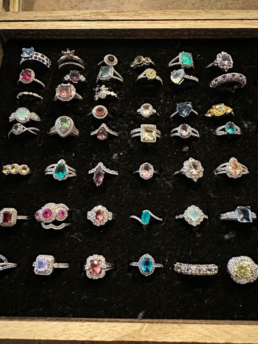 Lot of 43 Bomb party rings size 7 - Picture 5 of 5